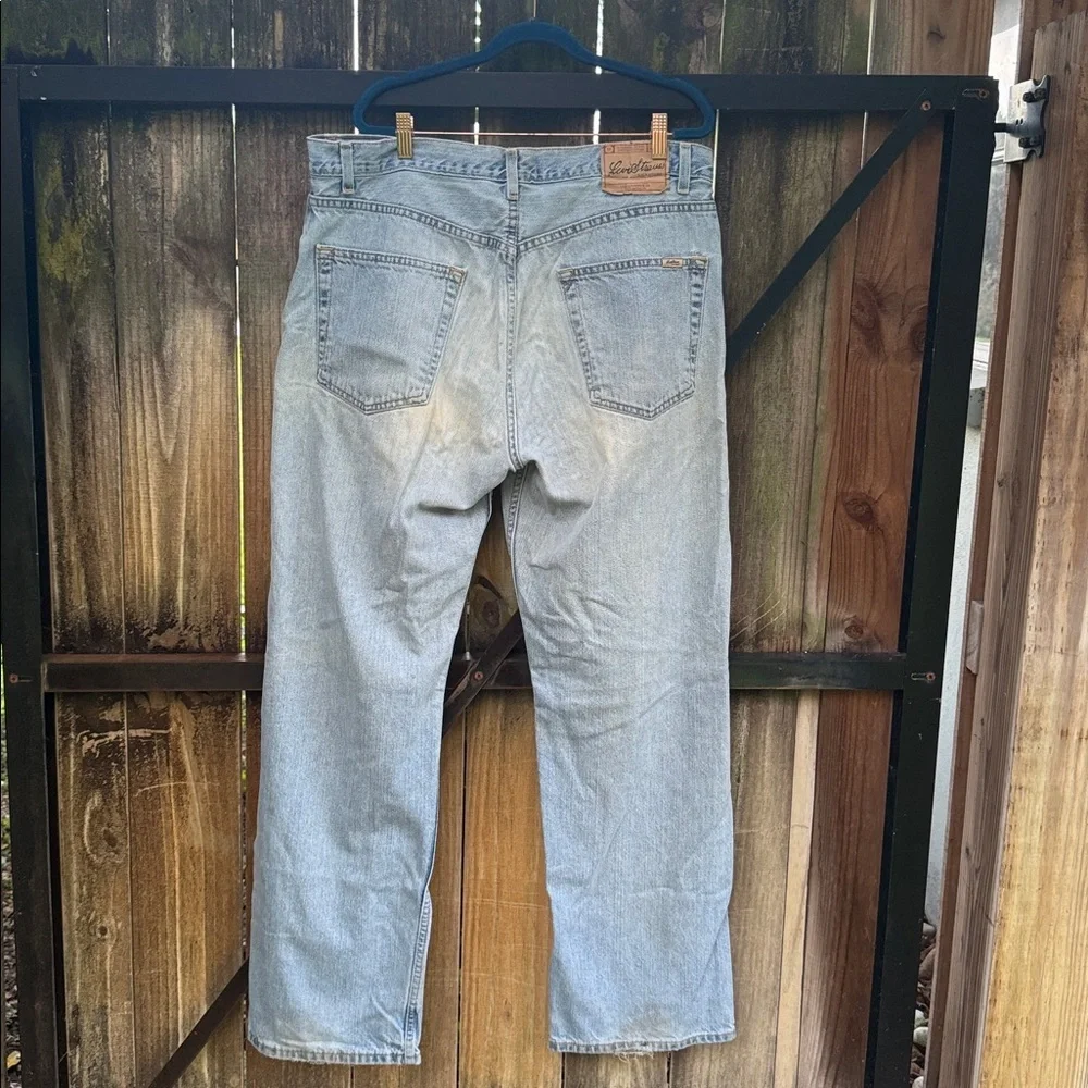 Levi’s ‘Loose Straight’ light wash jeans, 36 x 34 - Picture 5 of 8